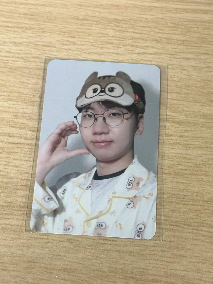 thumbnail-0